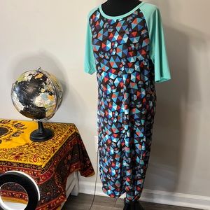 Pretty LuLaRoe dress!